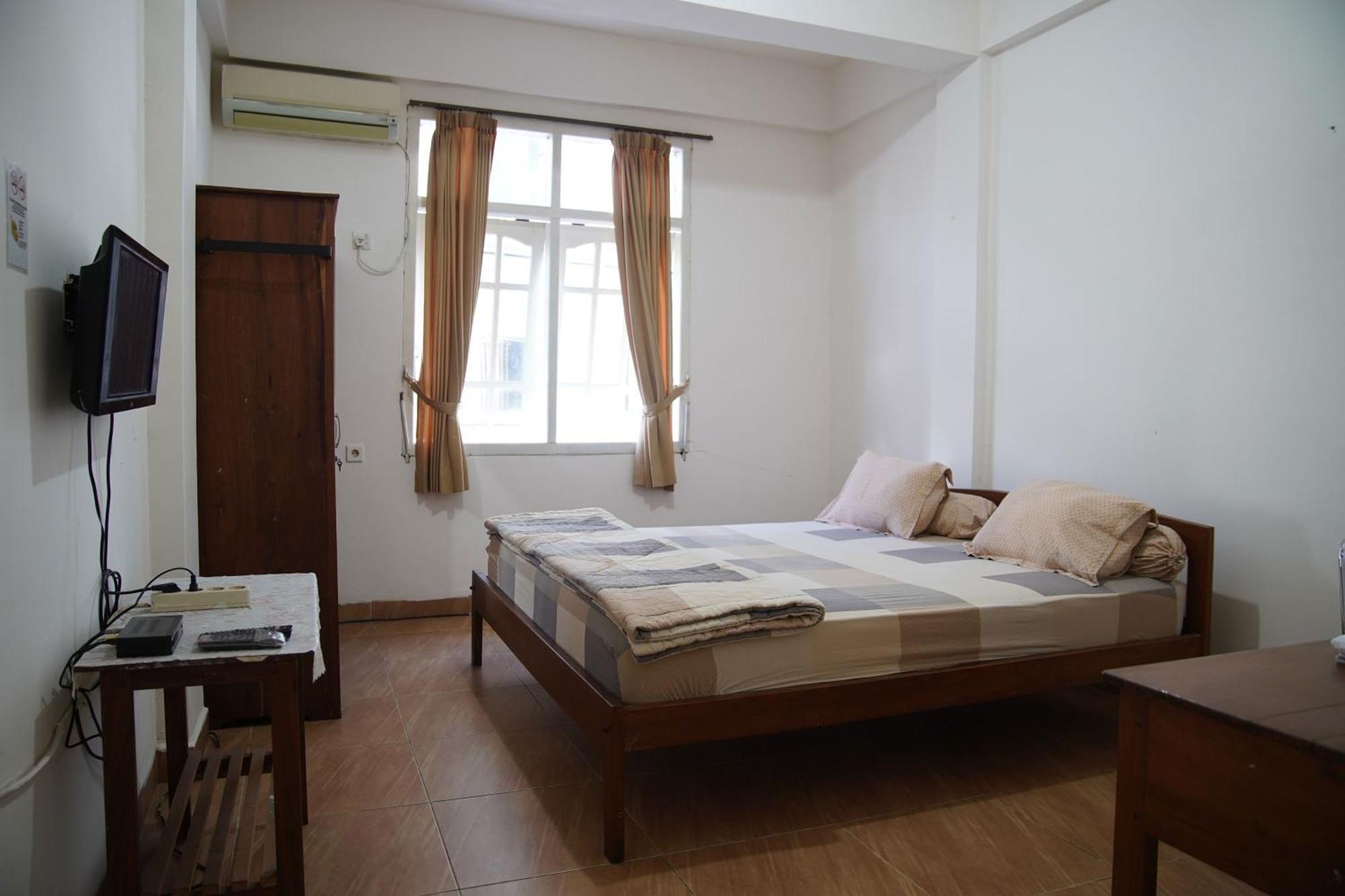 Wisma Grace 암본 외부 사진