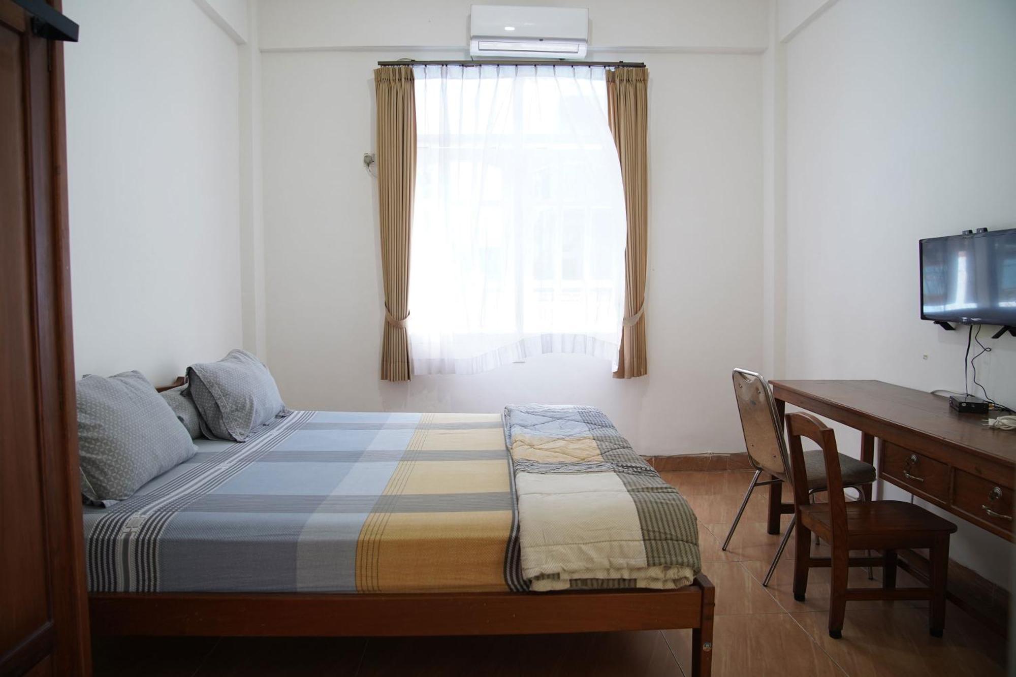 Wisma Grace 암본 외부 사진